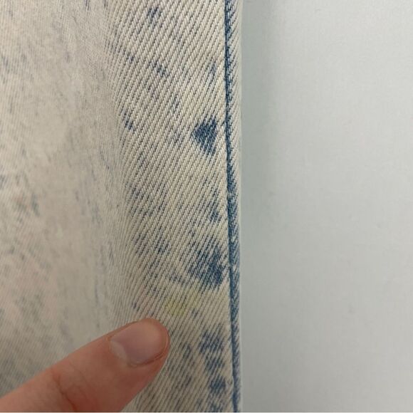 Vintage Levi’s Acid Wash High Waisted Jeans - Picture 5 of 12